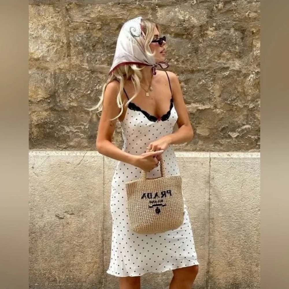 NWT Realisation Par - THE JAIME dress in Petite Spot size S